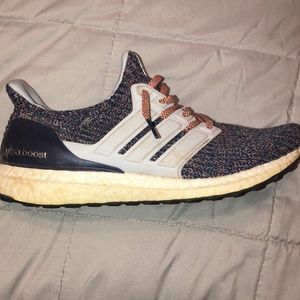 adidas ultraboost (barely worn)